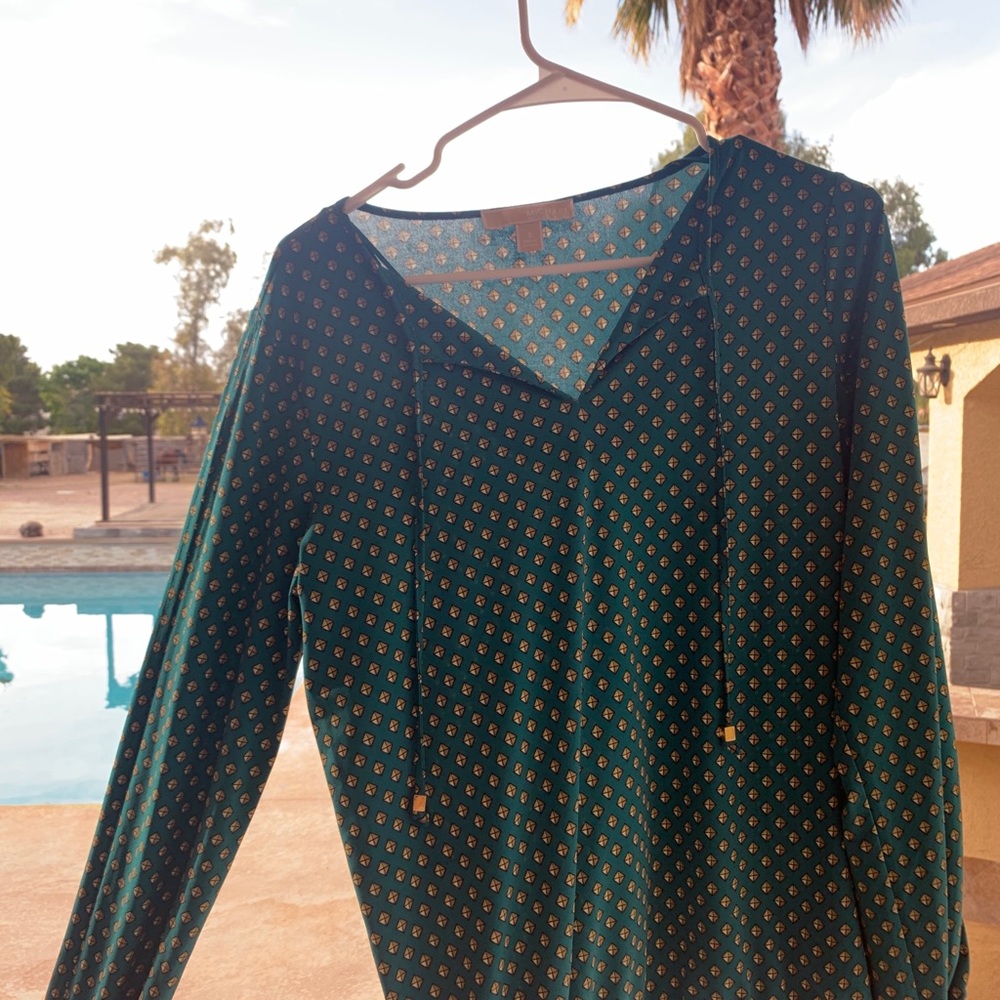 Michael kors blouse green.